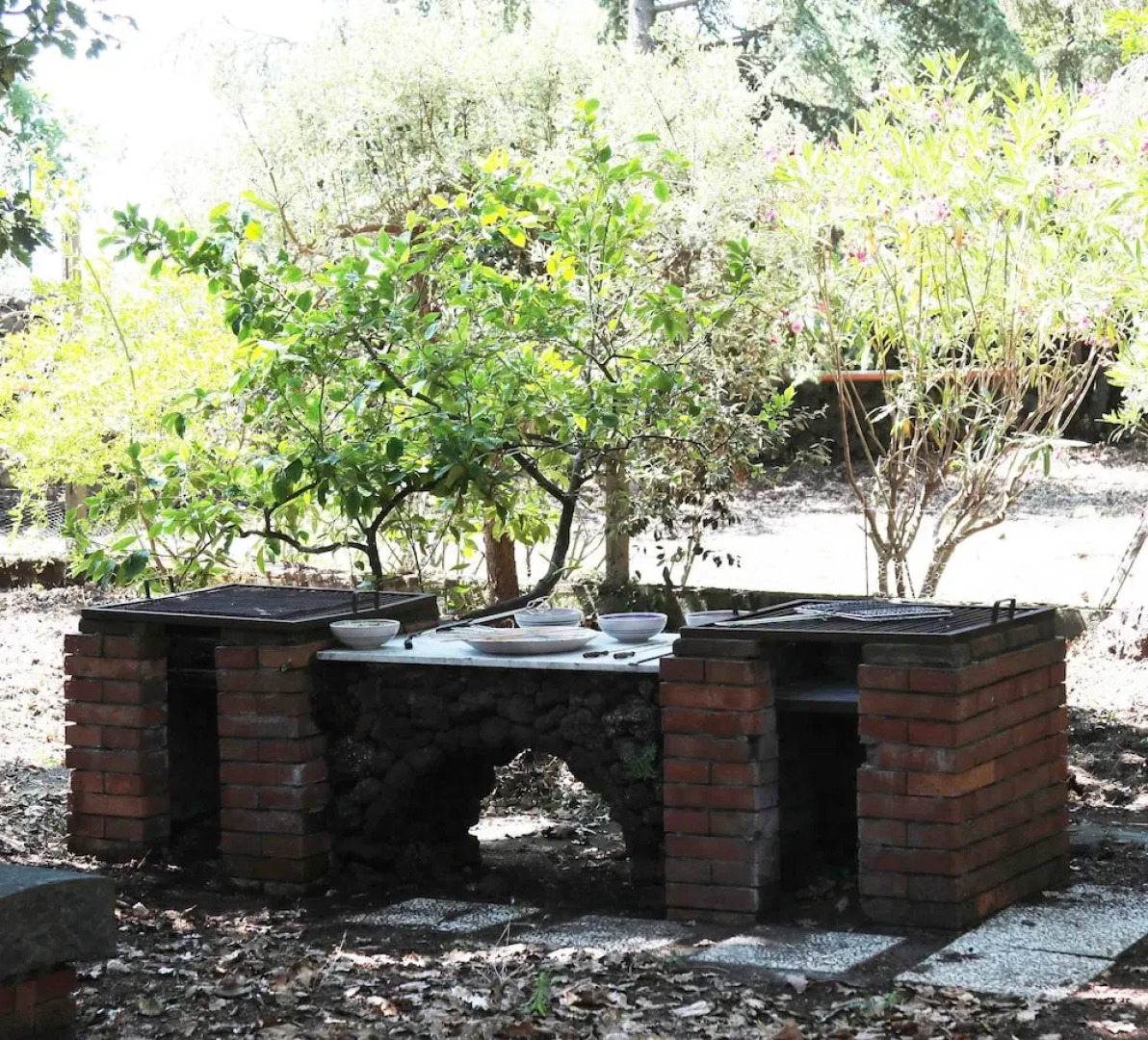 Chalet in the Woods Nestled in the oak Forest in Monterosso Etneo