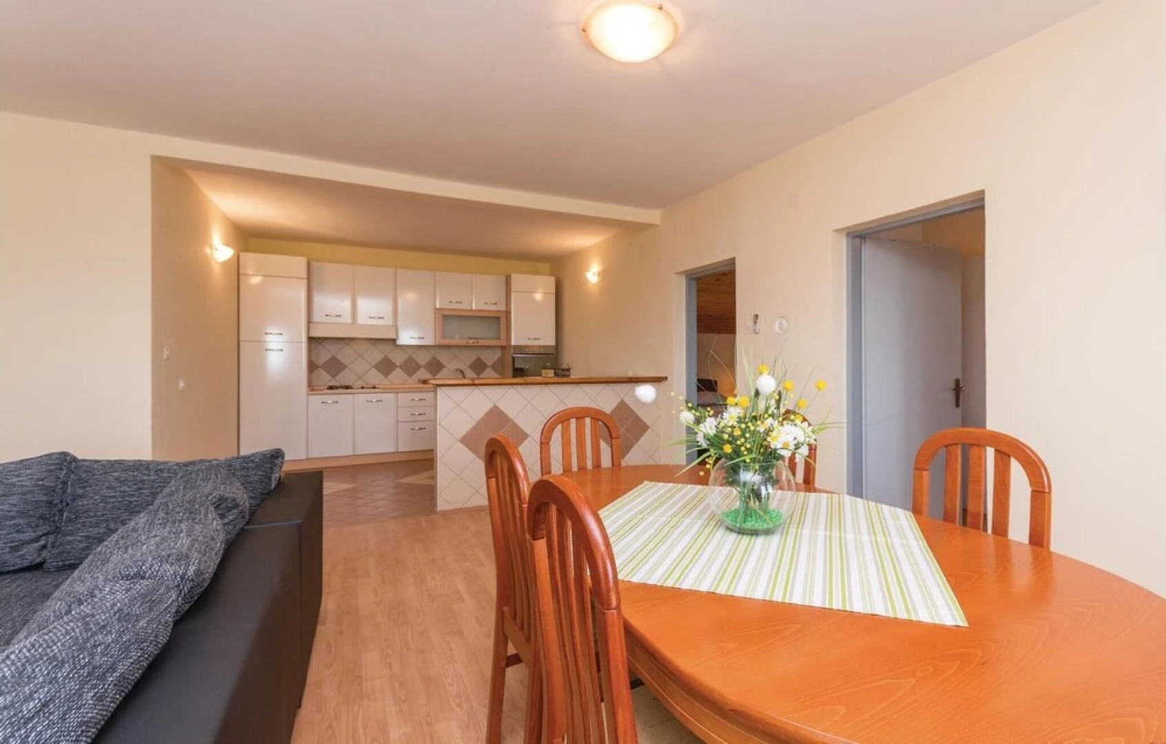 Amazing Home in Lisicic With 4 Bedrooms, Wifi and Outdoor Swimming Pool