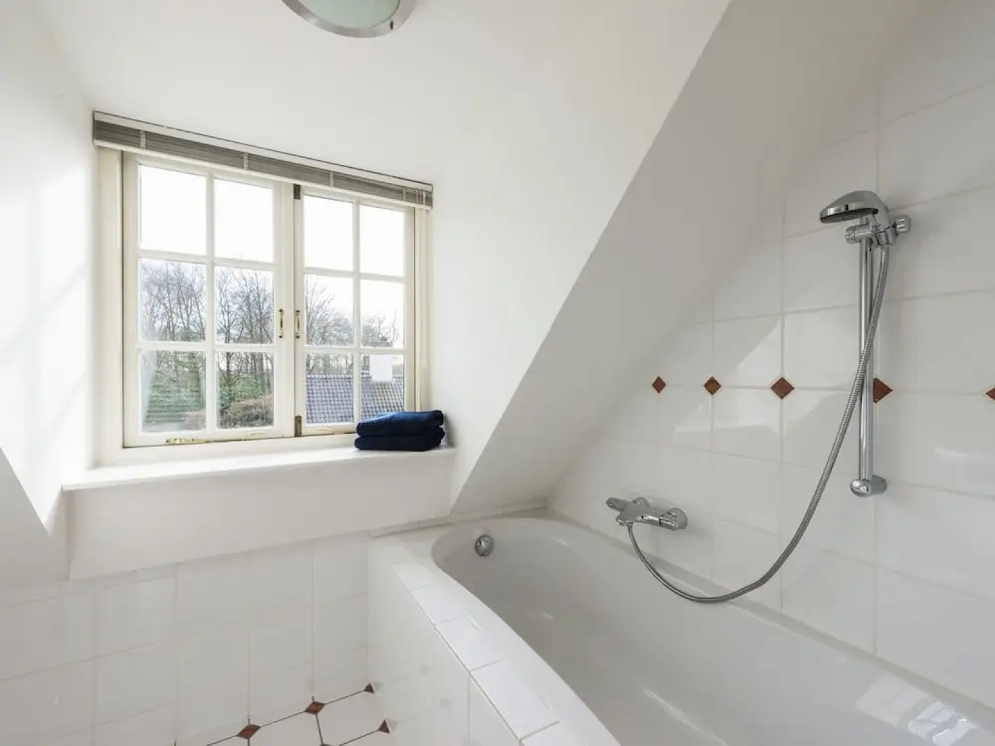 Massive, Historic Villa With a Convenient and Central Location Along the Coast