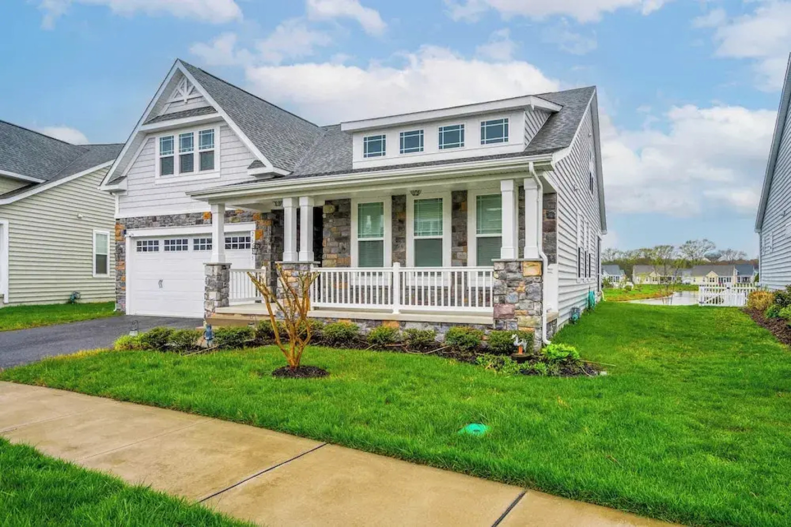 Wild Air Getaway For 12!