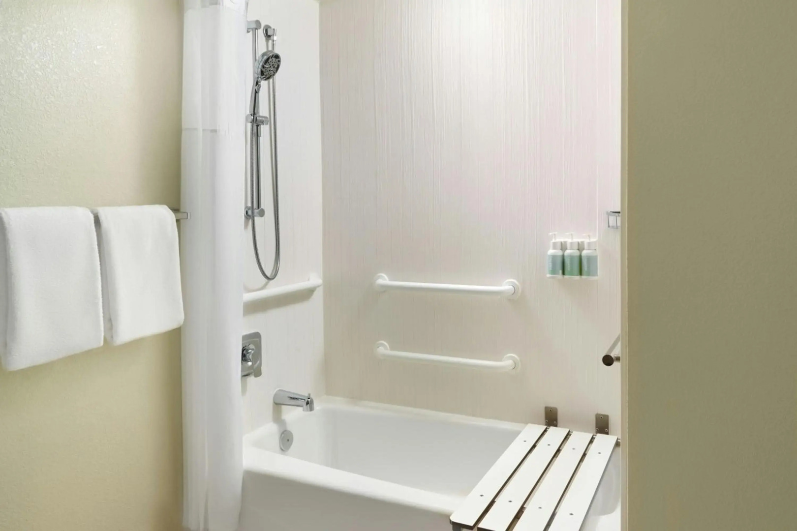 Courtyard by Marriott Paramus