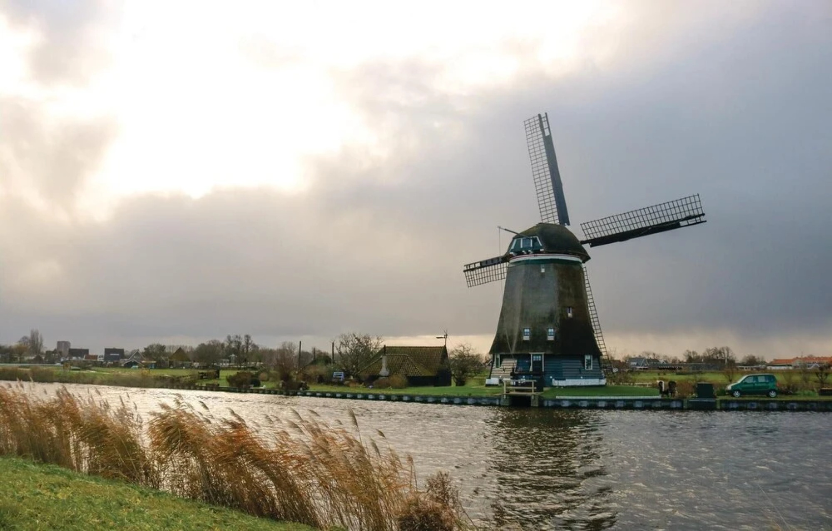 Amazing Home in Zuidoostbeemster With 5 Bedrooms and Wifi
