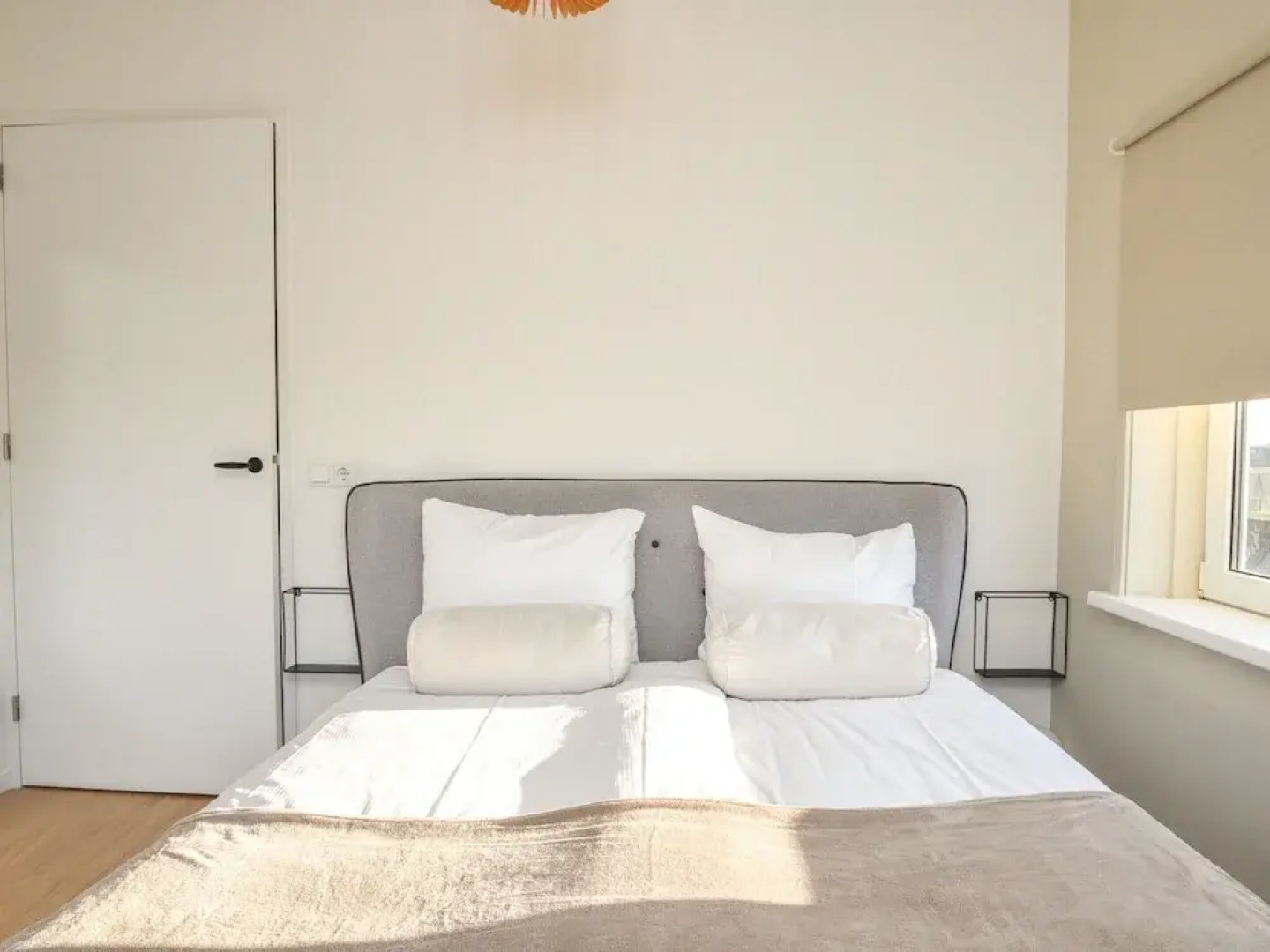 Holiday Home in Vrouwenpolder Near Beach