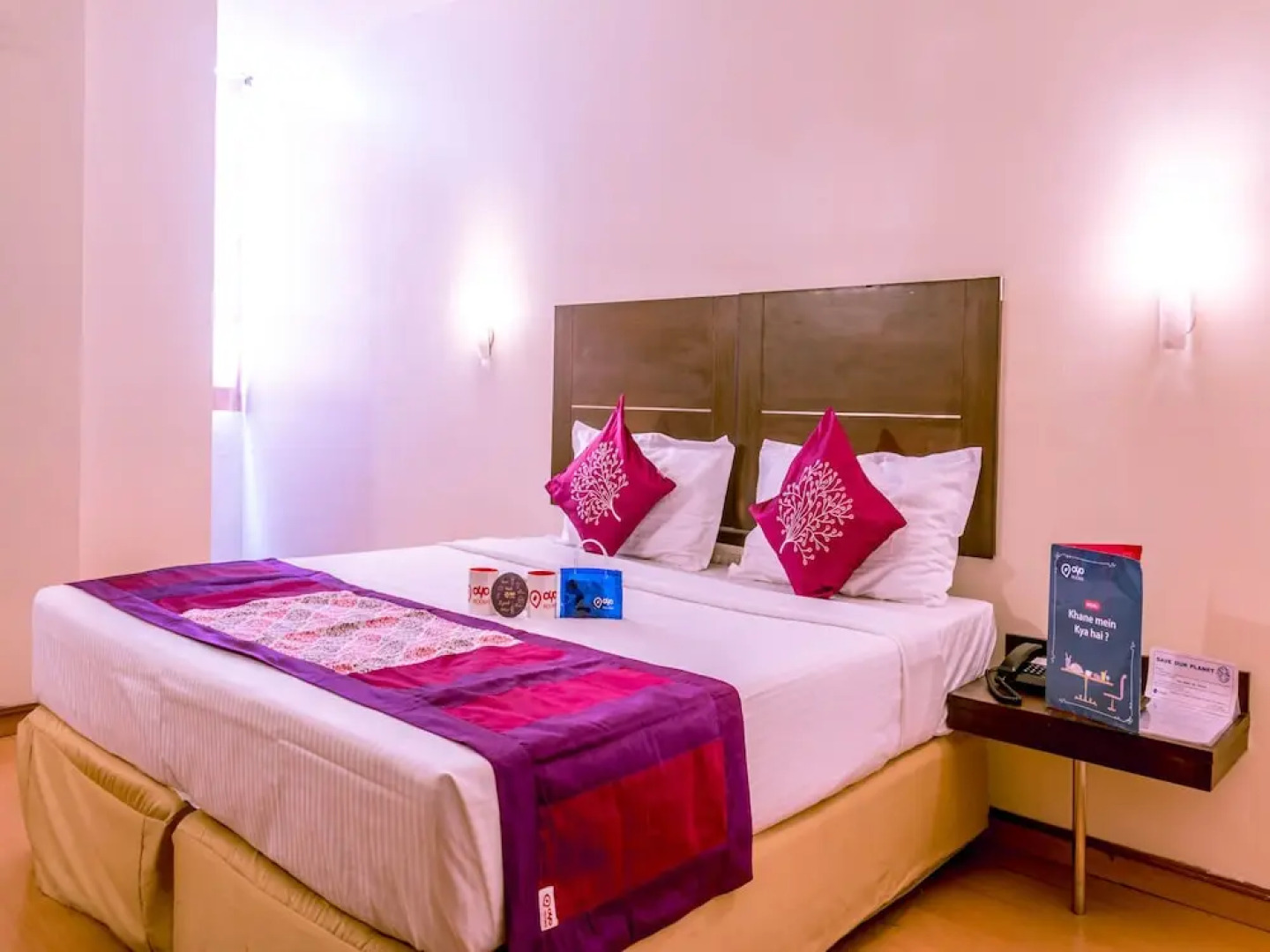 OYO 2653 The Orange Hotel