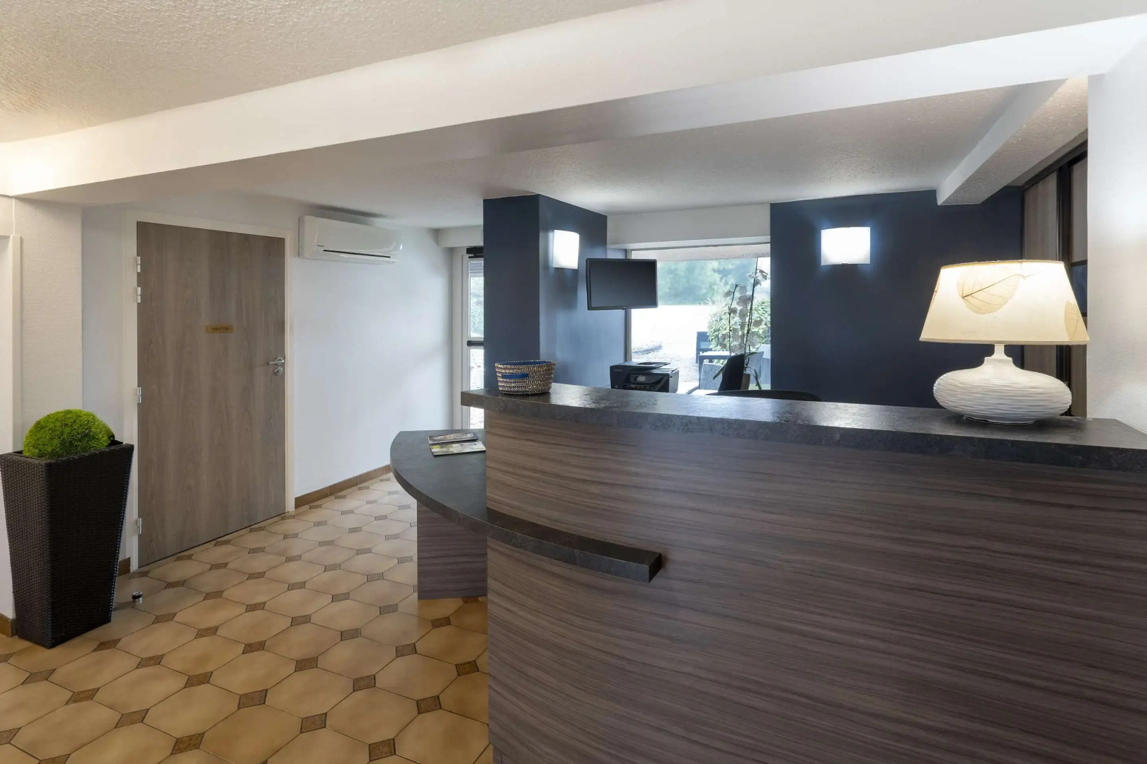 Sure Hotel by Best Western Saintes