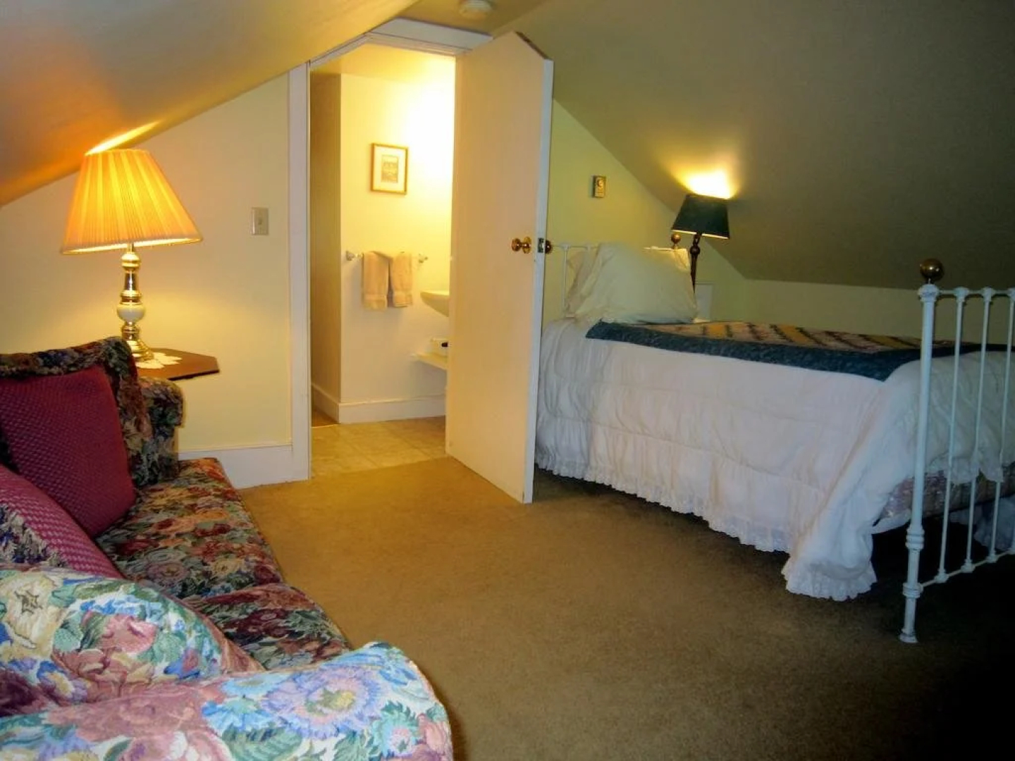 Strong House Inn
