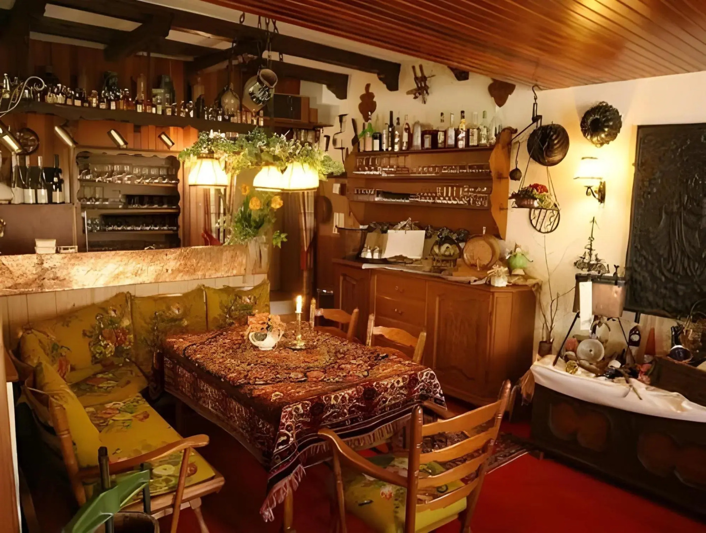 Alte Weinstuben Steinfelder Hof