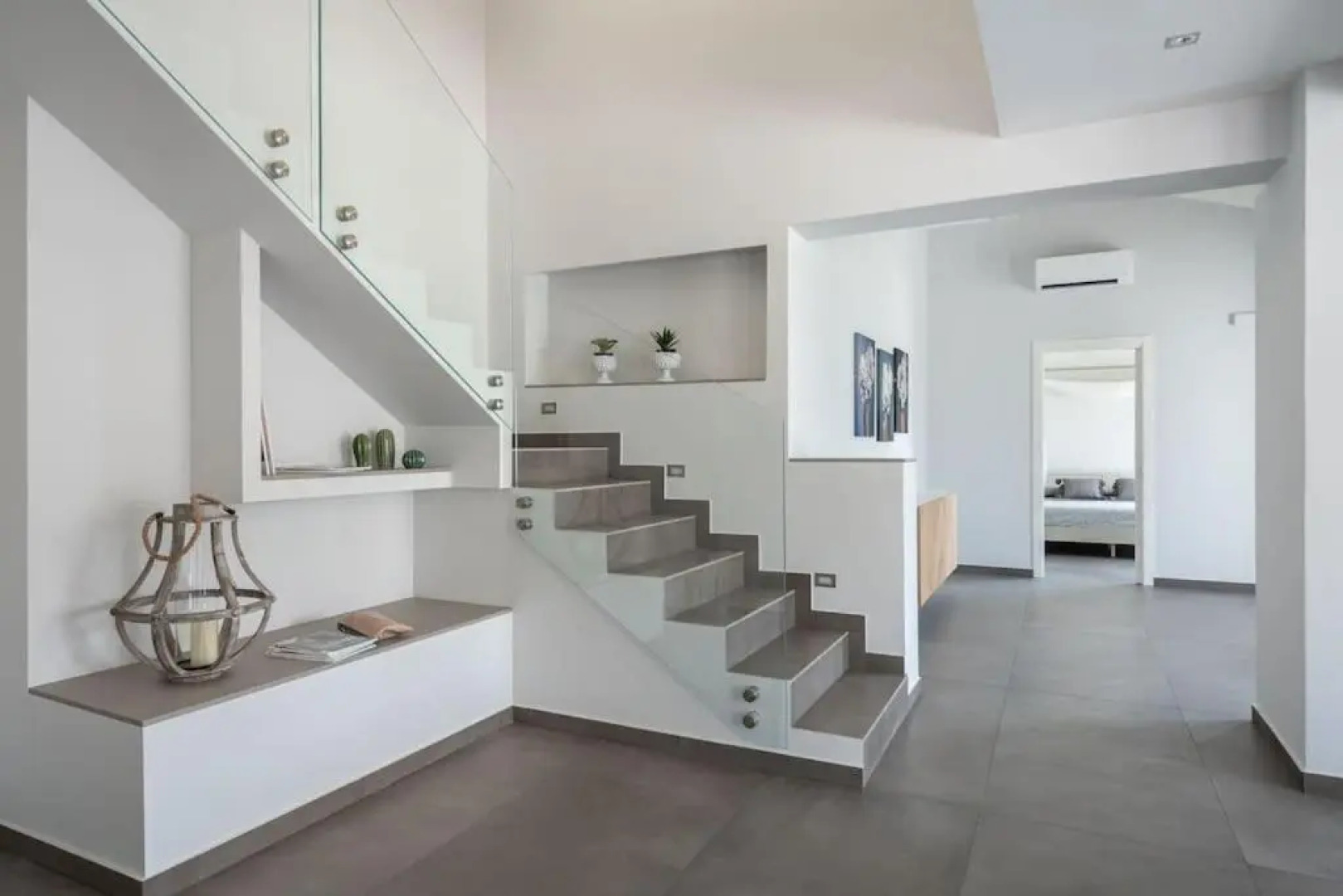 3 Bedroom Modern Villa, Pool, Savoca, East Sicily