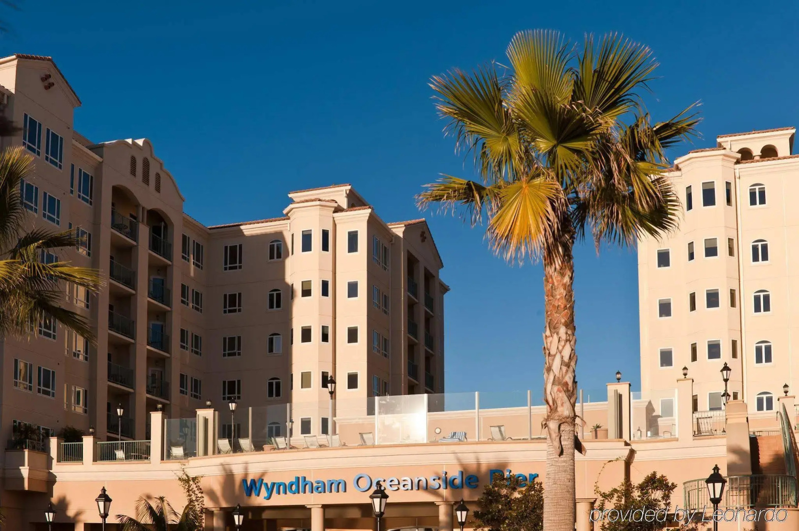 Club Wyndham Oceanside Pier
