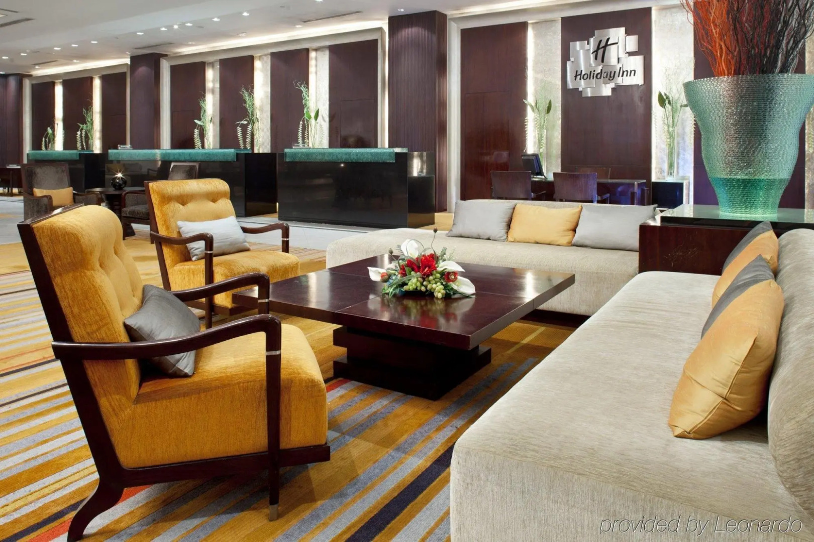 Holiday Inn Bangkok Silom by IHG