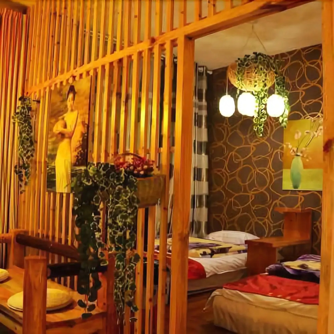 Kuanzhai Xiangzi Holiday Hotel