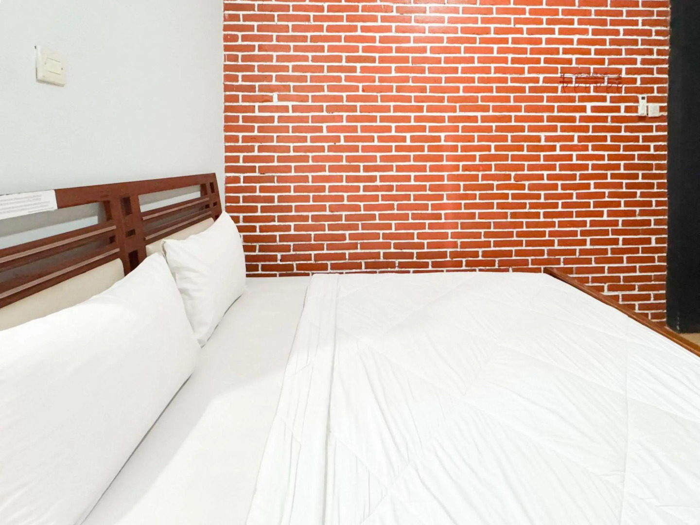 OYO 465 Alam Citra Bed & Breakfast