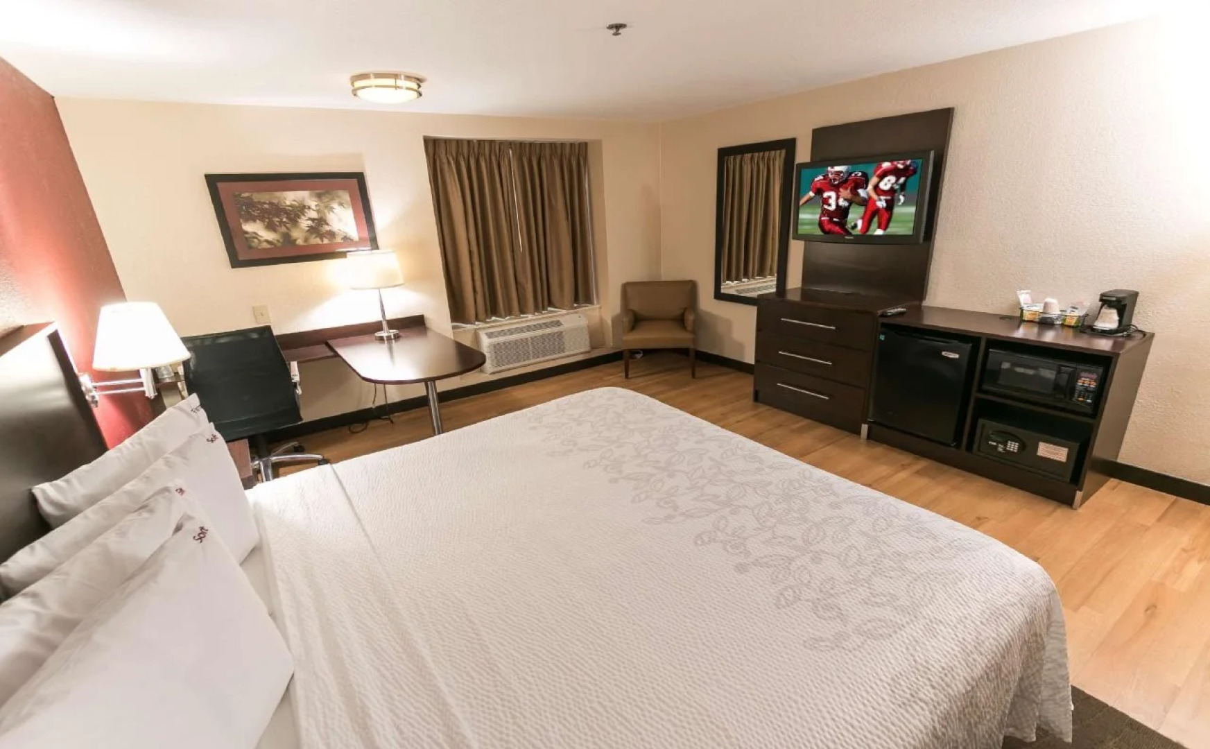 Red Roof Inn PLUS+ Raleigh Downtown – NCSU/Conv Center