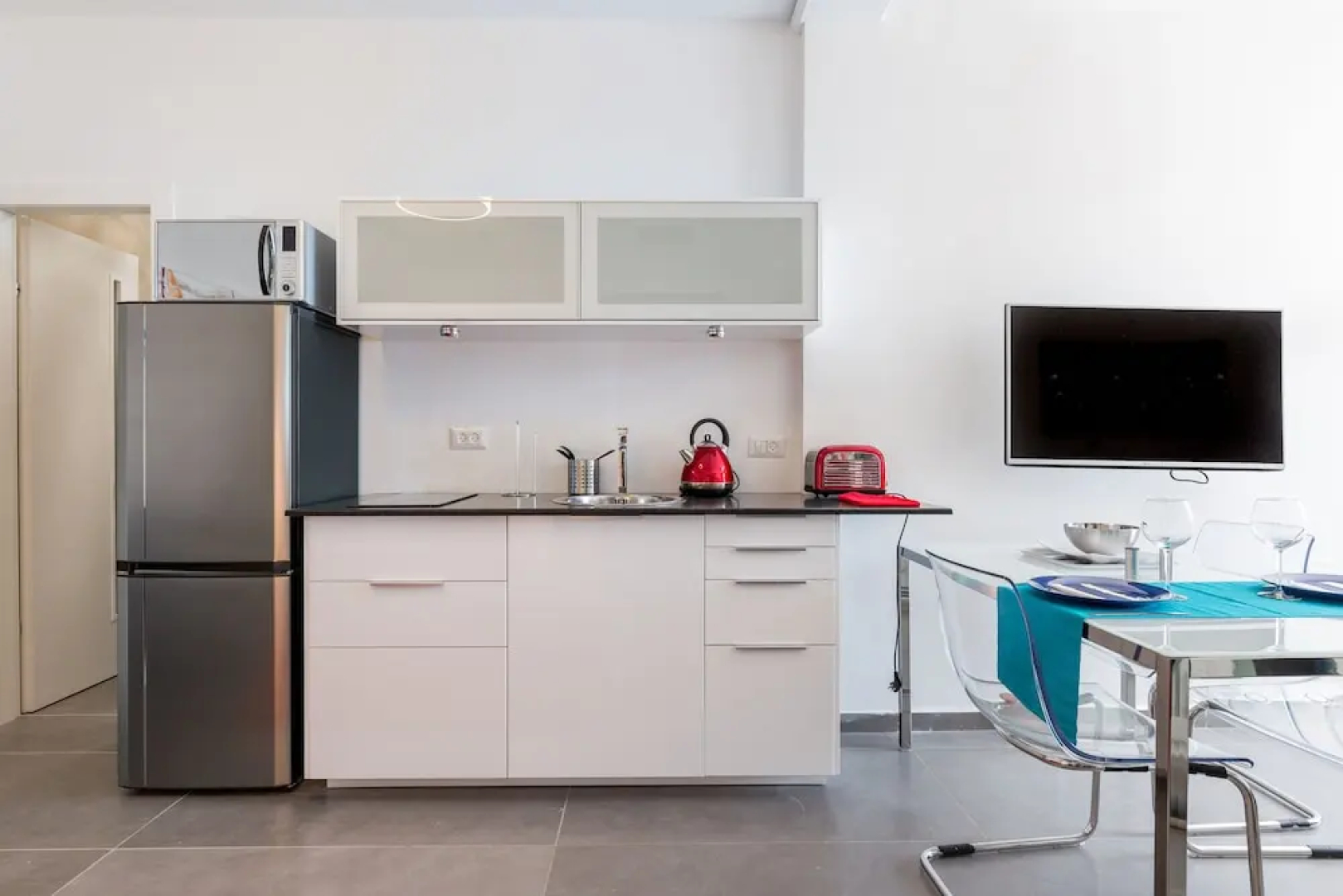 Yam Executive Suite