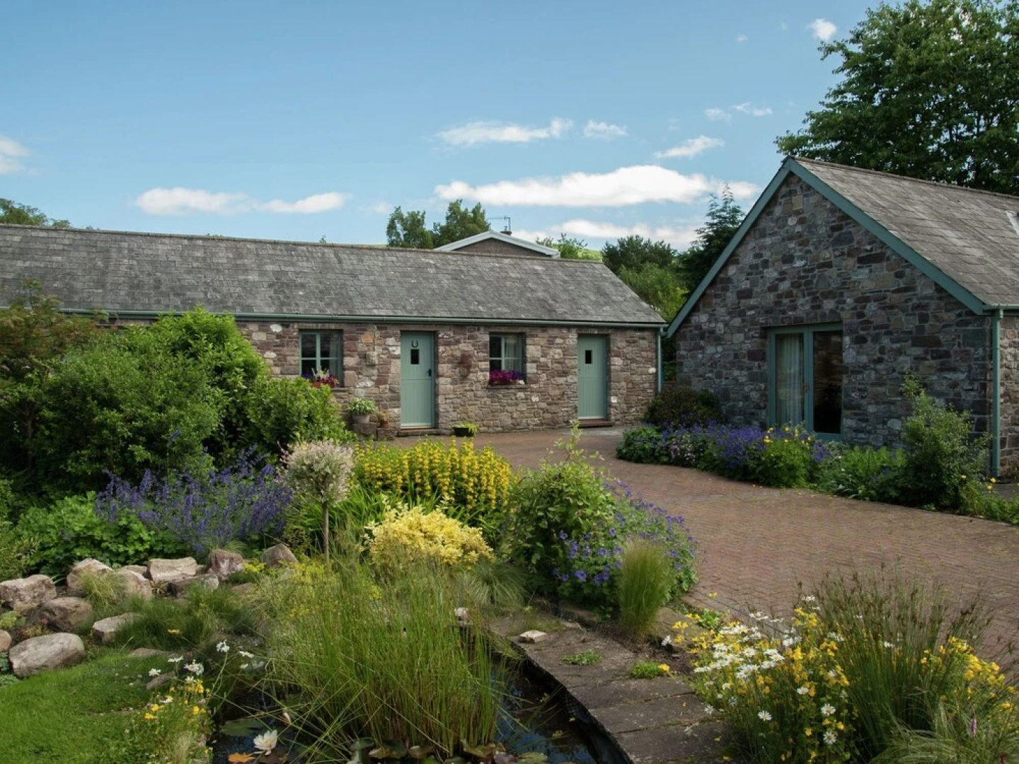 Comfortable Holiday Home in Crickhowell Near River Usk