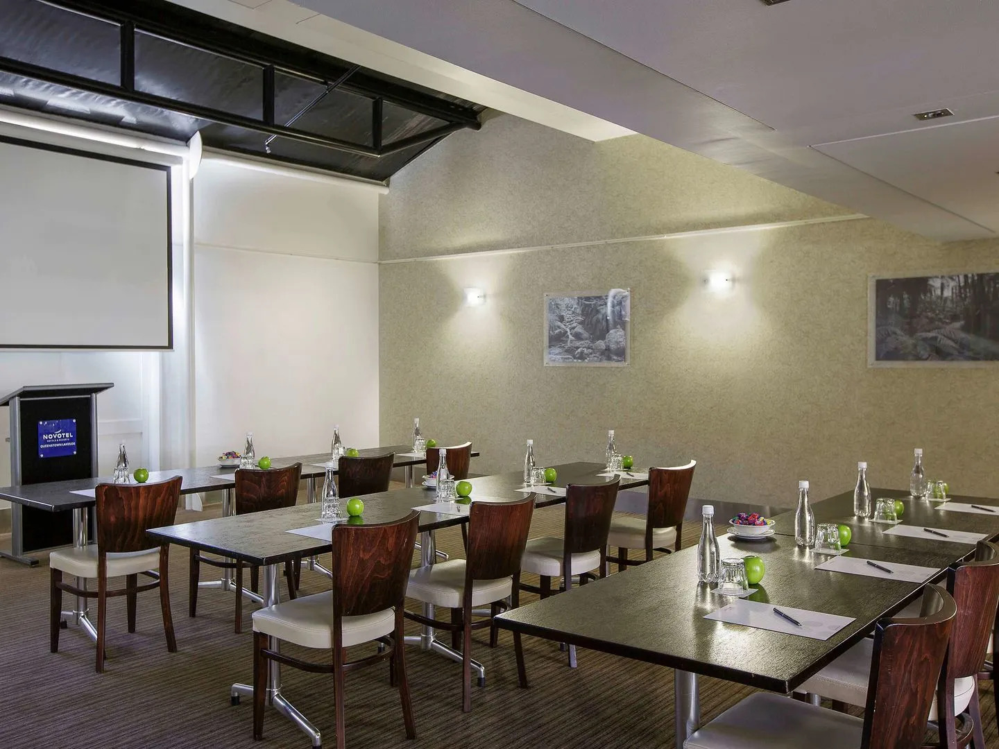 Novotel Queenstown Lakeside