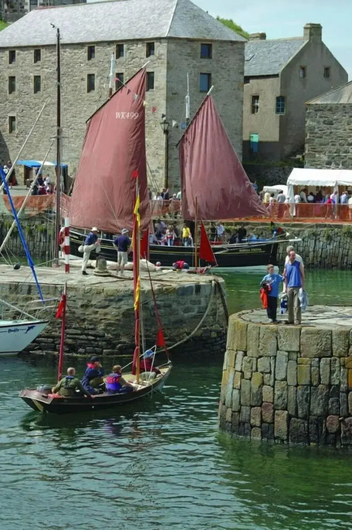 Homesly The Station Hotel