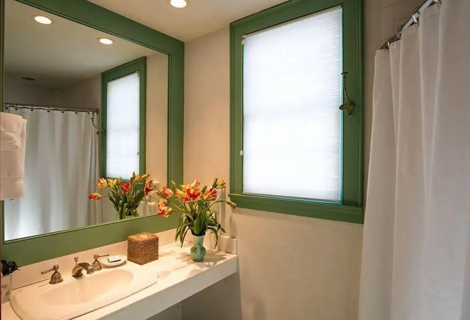 The Old Inn On The Green