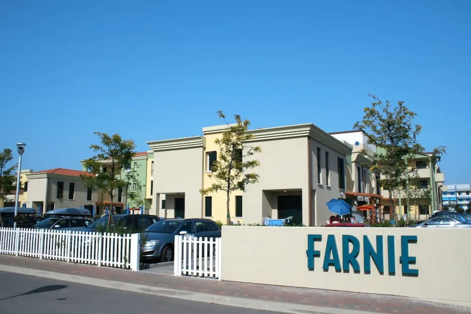 Villaggio Farnie