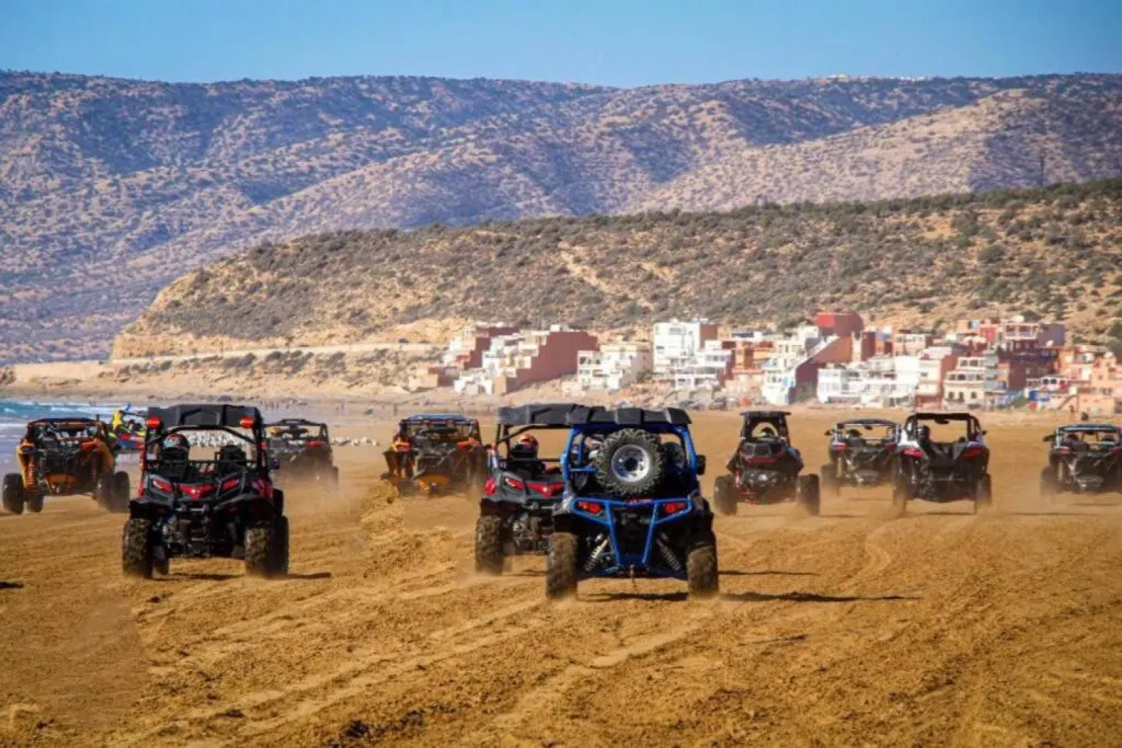 Bel appartement avec piscine à 2 min de la plage.