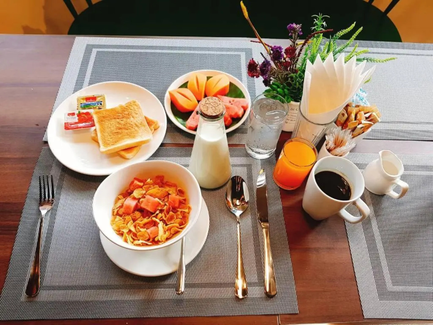 7 Days Premium Hotel Bangna - Suvarnbhumi Airport