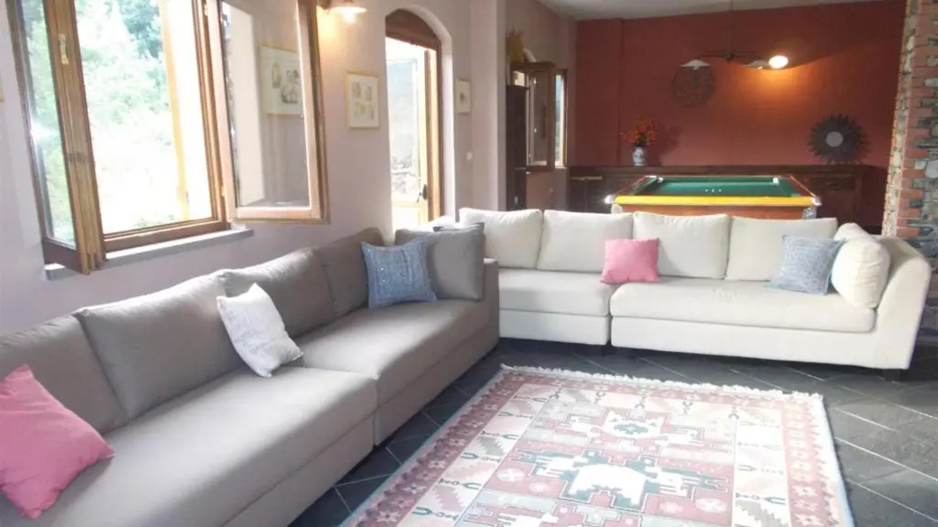 VILLA ARBEIO 8&6, Emma Villas