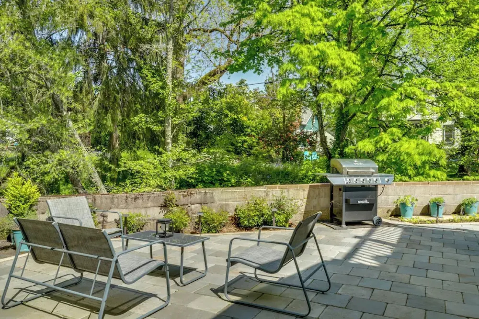 Historic Home Near Downtown Salem: Walk to Capitol