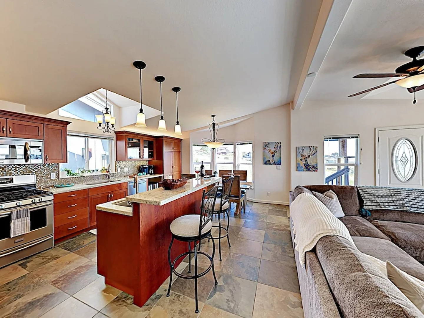 New Listing! Bodega Bay Oasis, Walk To Beach Home