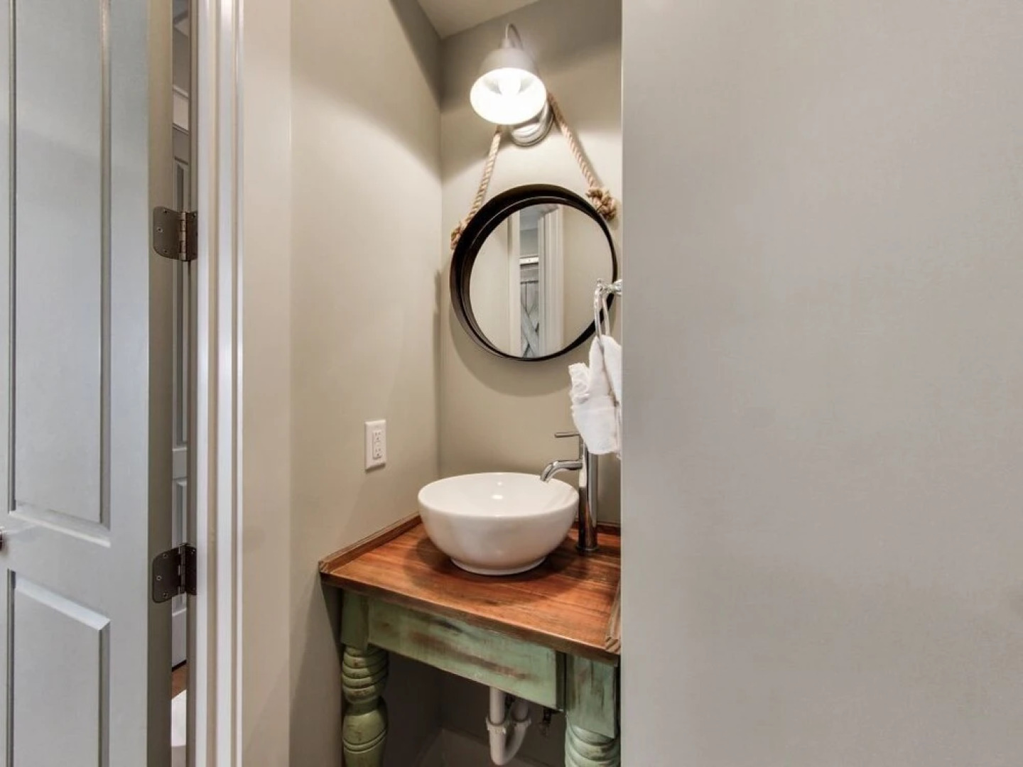 The Dawn Treader - 1232982