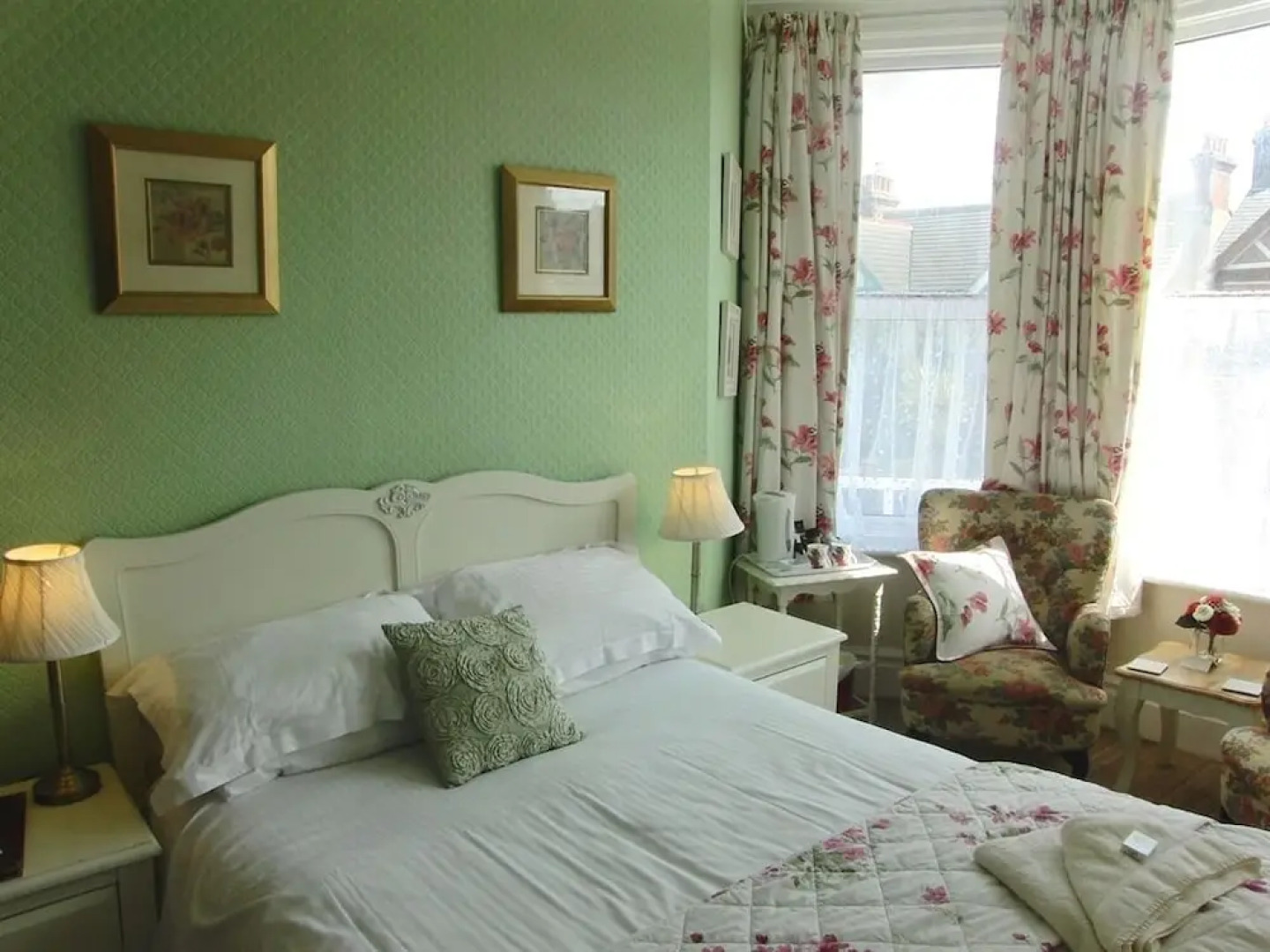 Glenhill Guest House