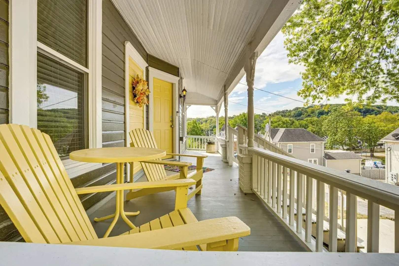 Walk Downtown: Historic Home in Excelsior Springs