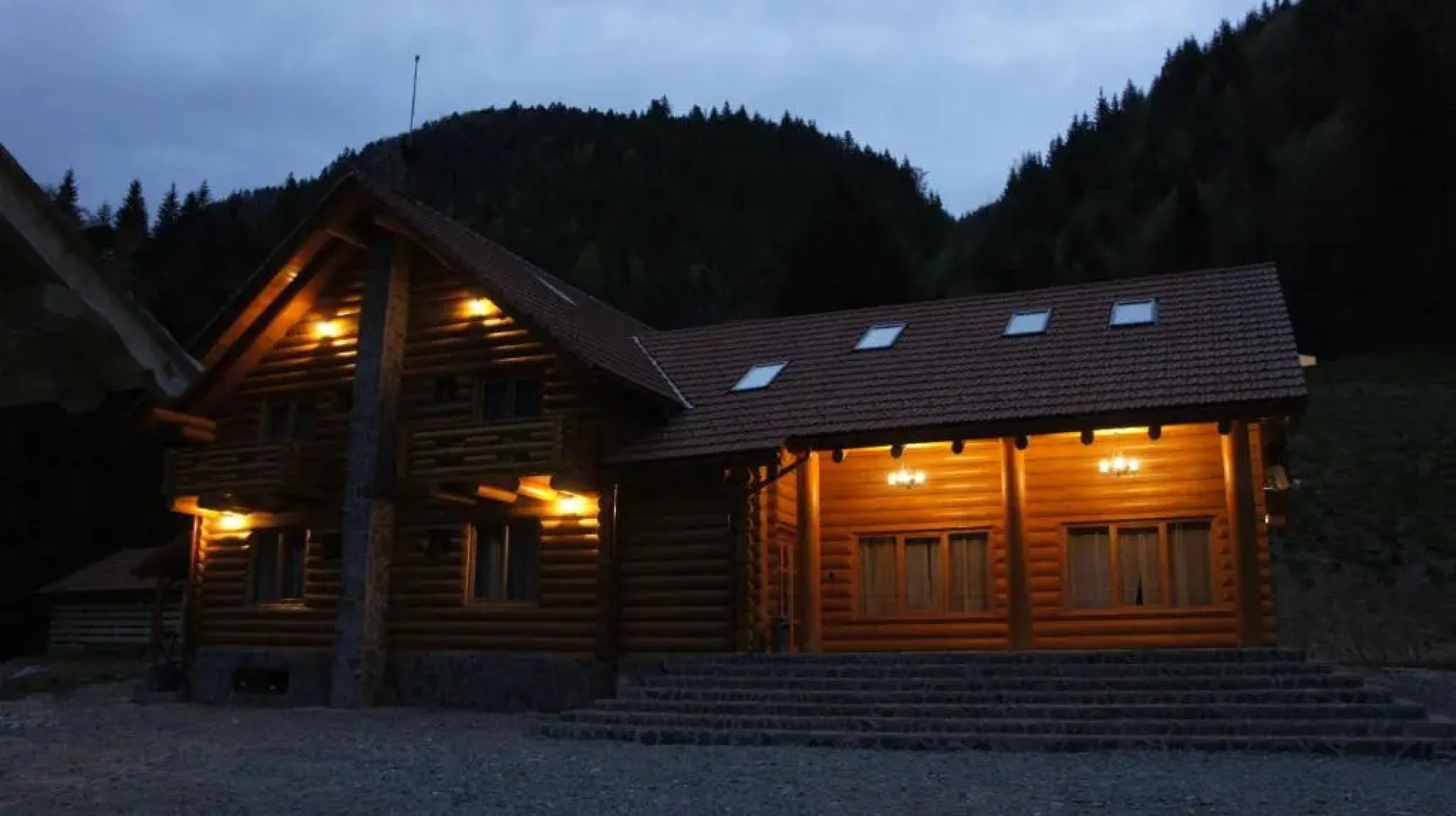 Pensiunea Izbucul Tauz