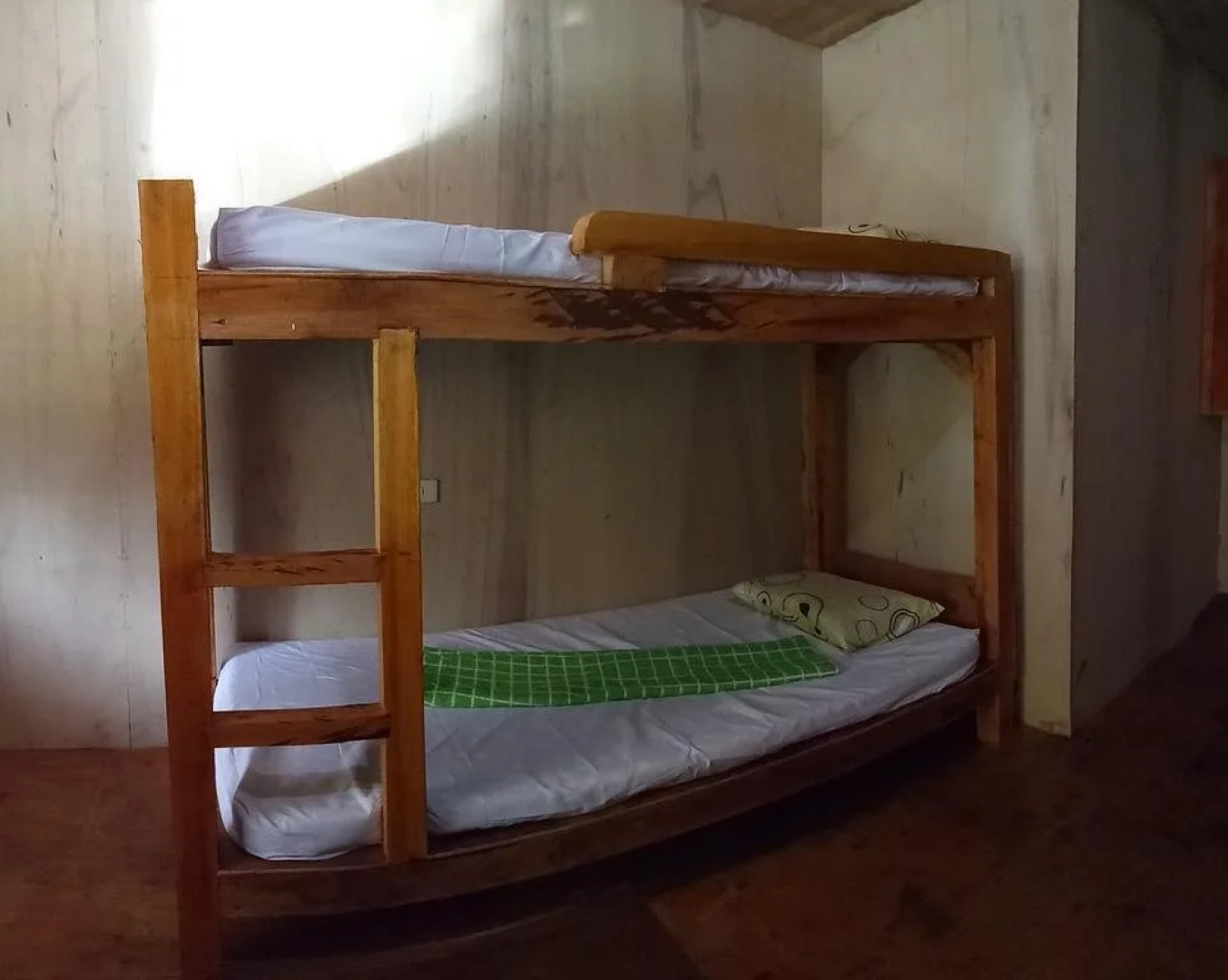 Loboc Backpakers Inn