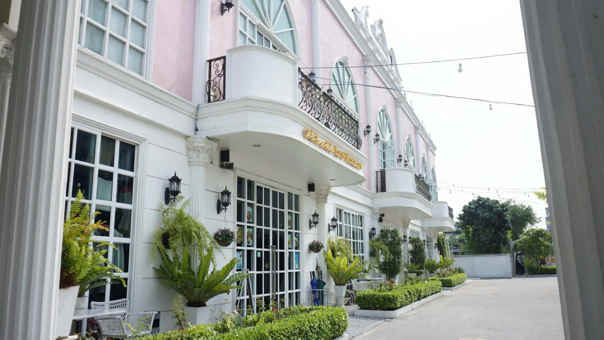 Westgate Residence Hotel