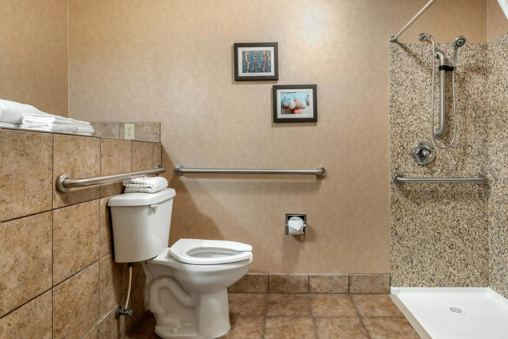 Comfort Inn & Suites Lincoln City