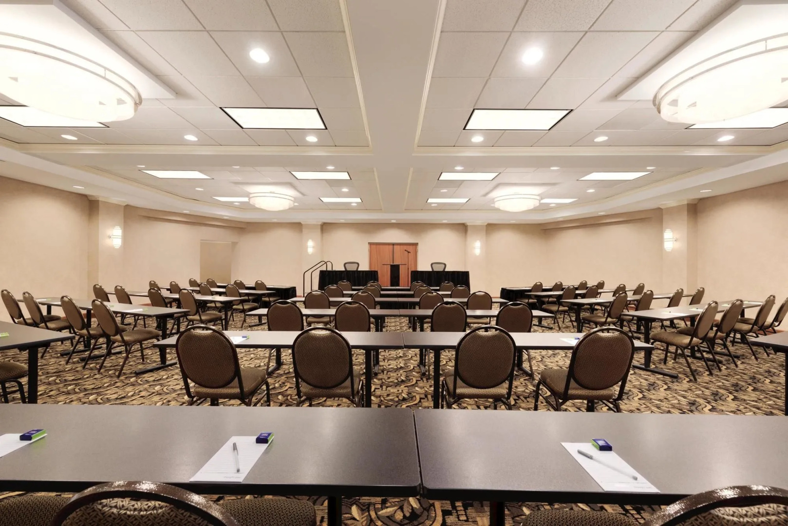 Hampton Inn & Suites Kansas City-Country Club Plaza