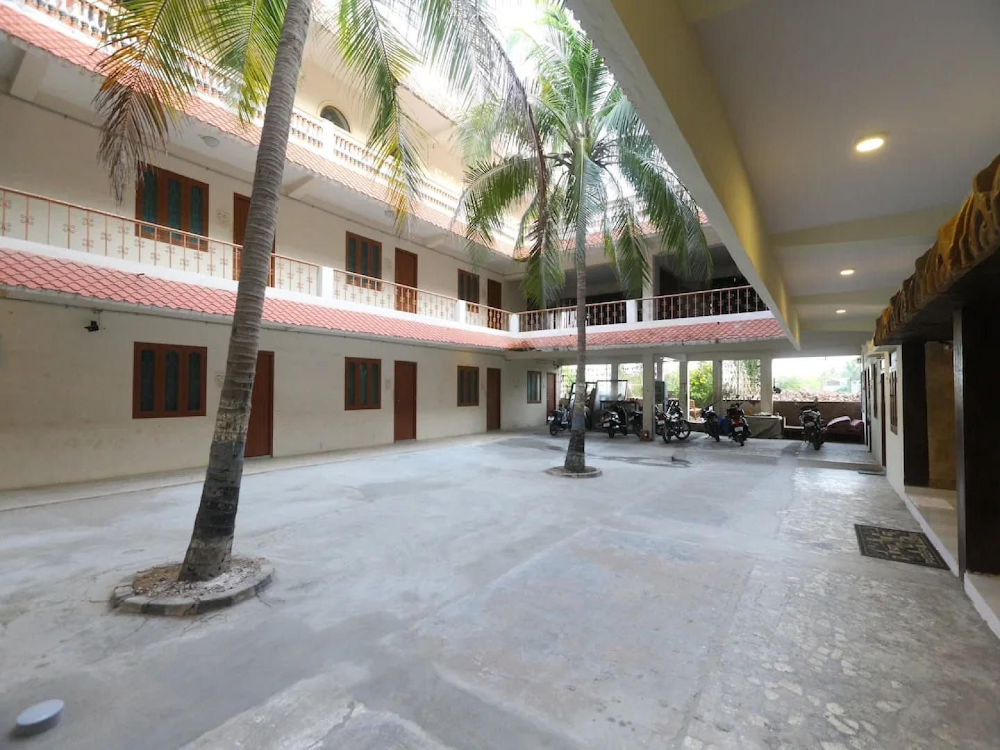 OYO 9443 Hotel Ramakrishna
