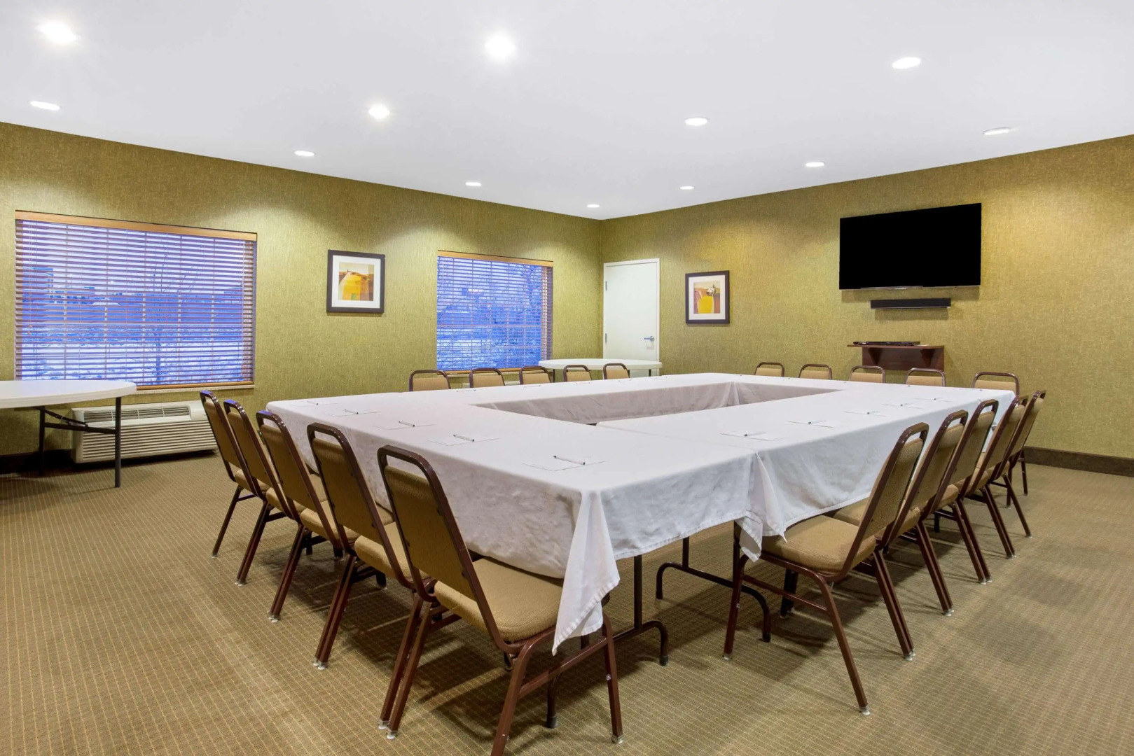 La Quinta Inn & Suites by Wyndham Dickinson