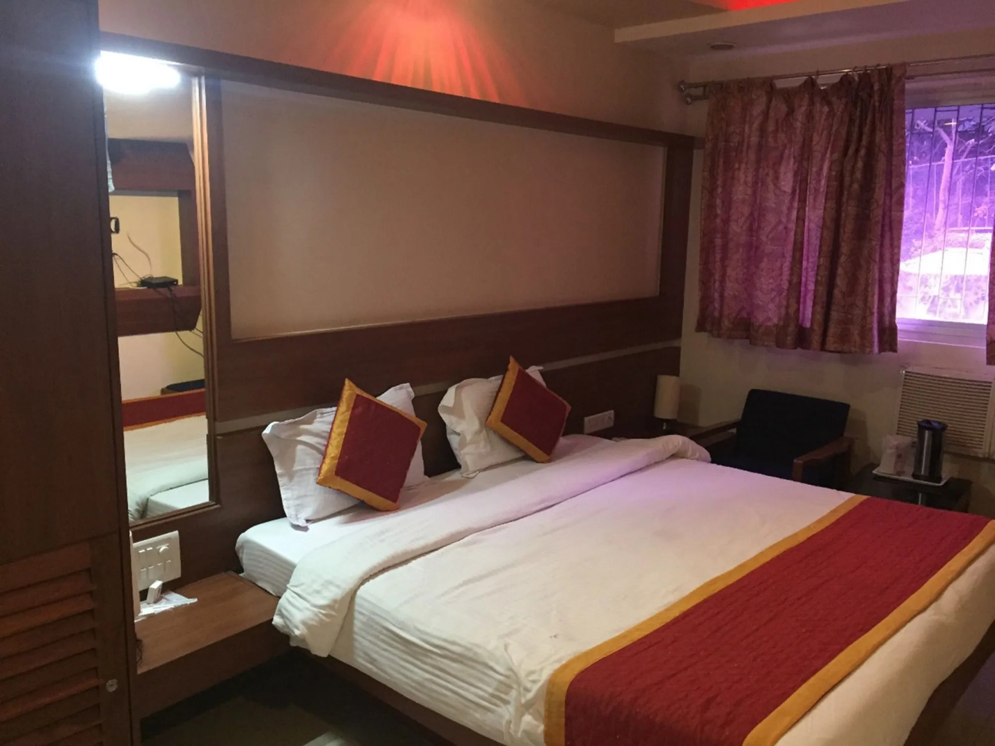 Hotel Sunset Inn Mount Abu with Swimming Pool