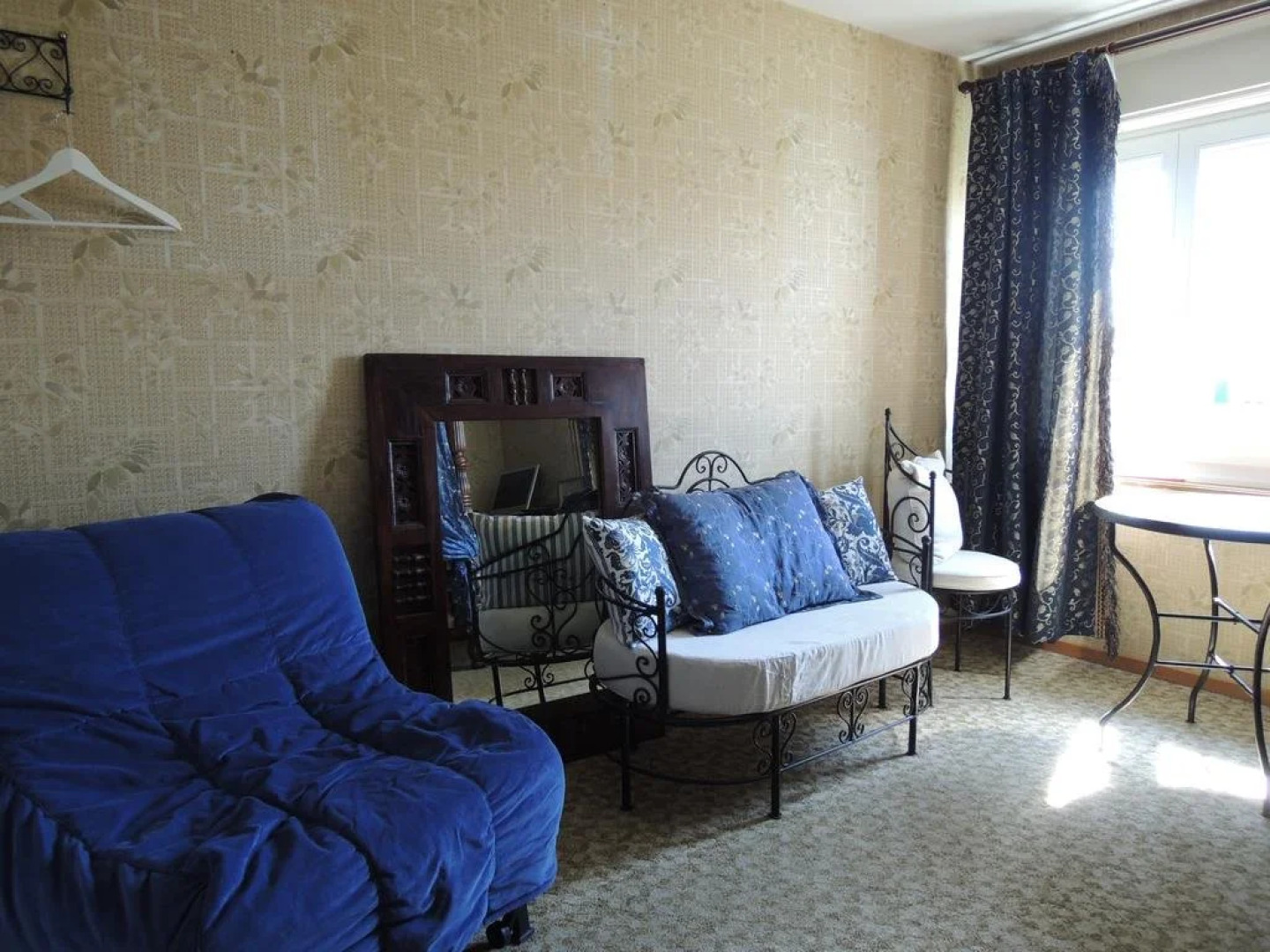 N. Blaise Chambres dHôtes