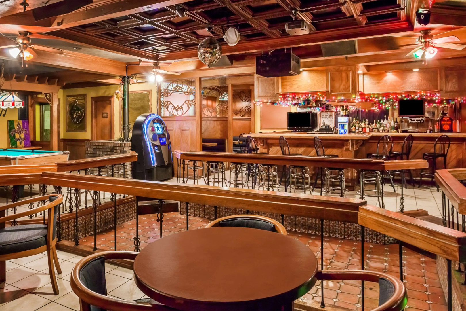 Days Inn by Wyndham Pensacola - Historic Downtown