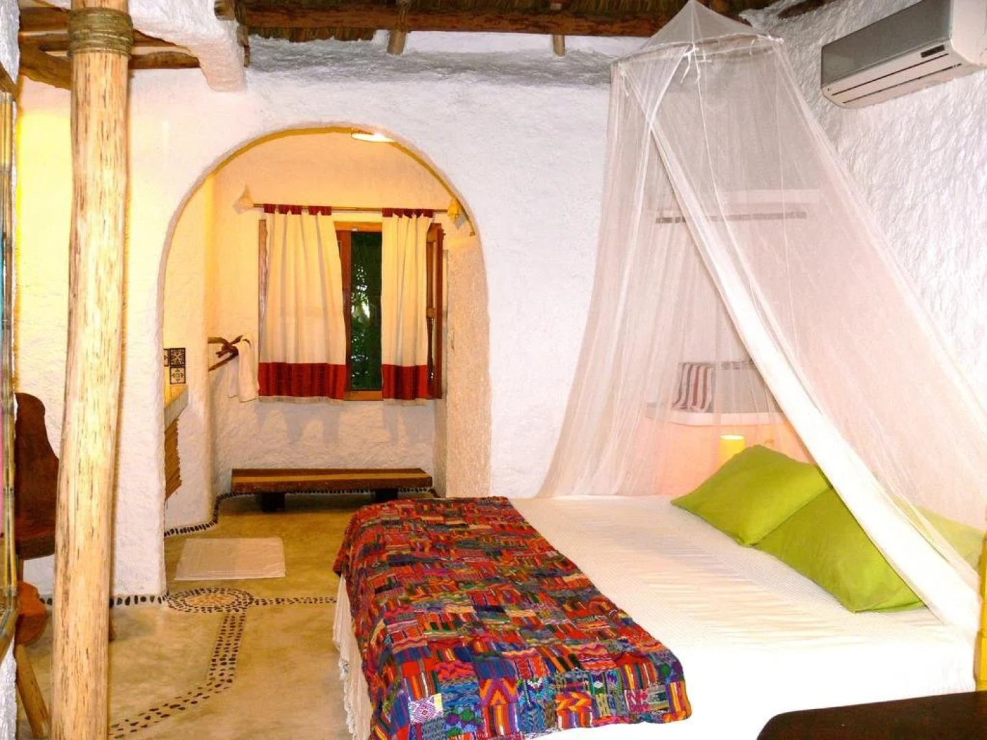 Mawimbi Boutique Hotel