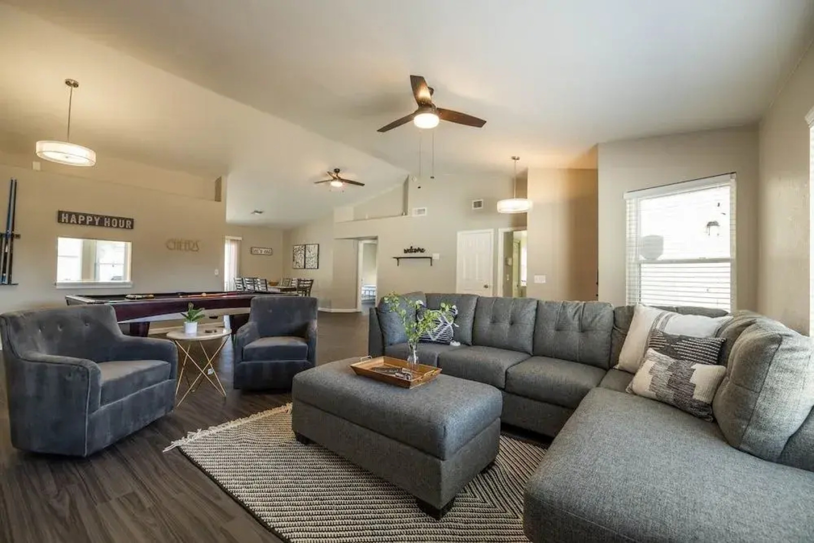 Glendale Keim 4 Bedroom Home By Redawning