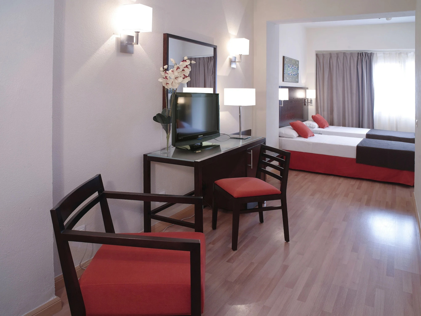 Hotel Adonis Pelinor