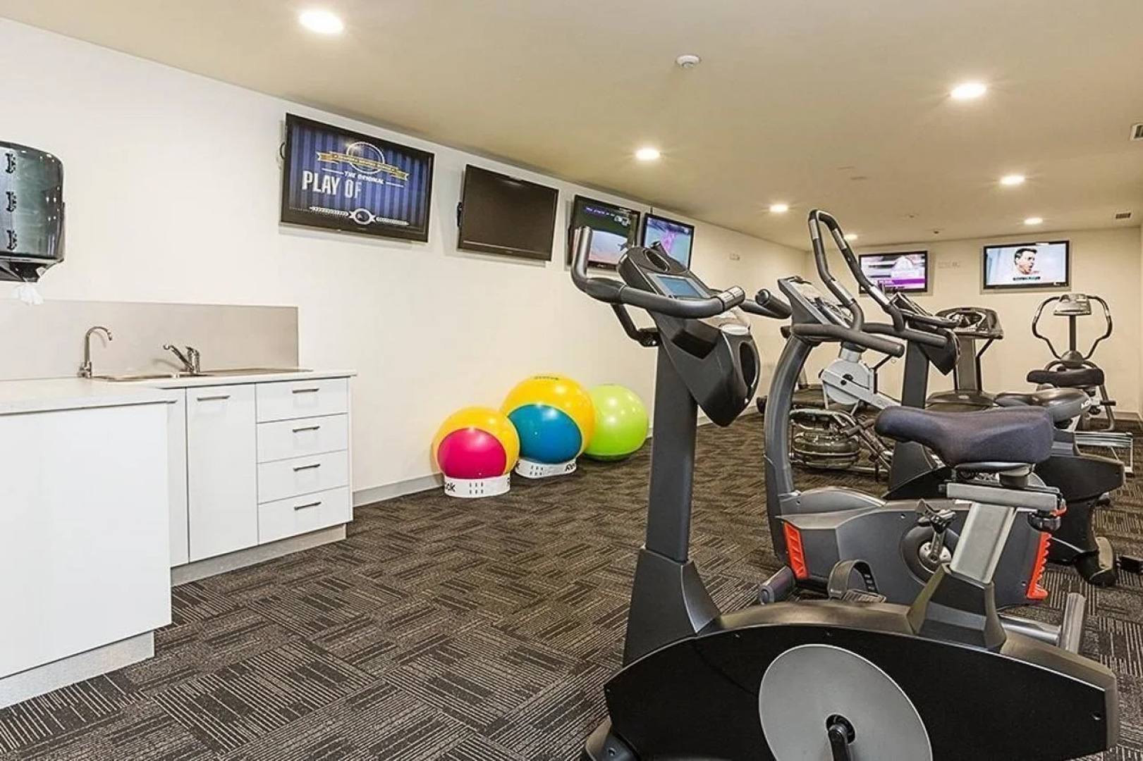 Canberra Rex Hotel & Serviced Apartments