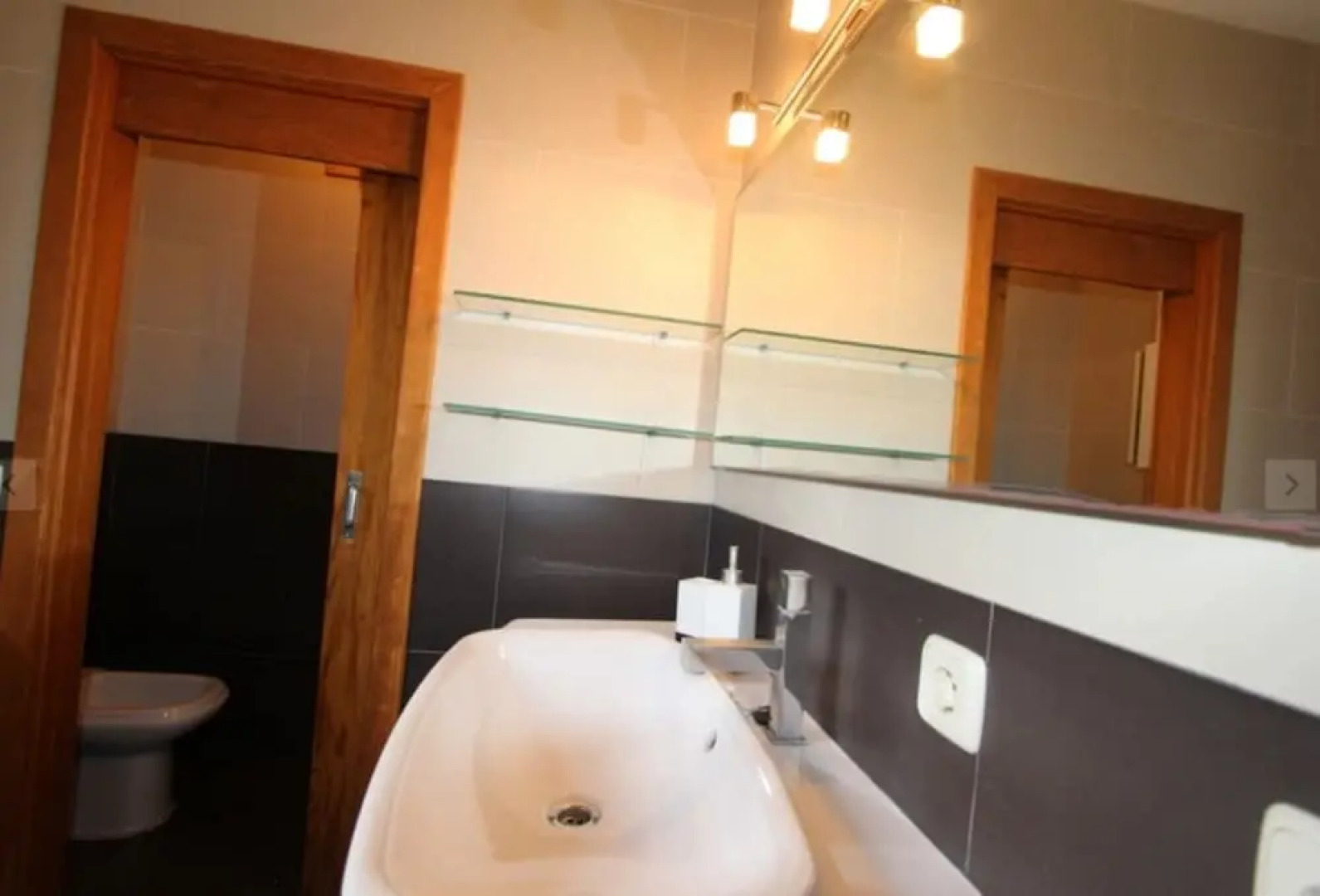 102606 -  Villa in Estellencs