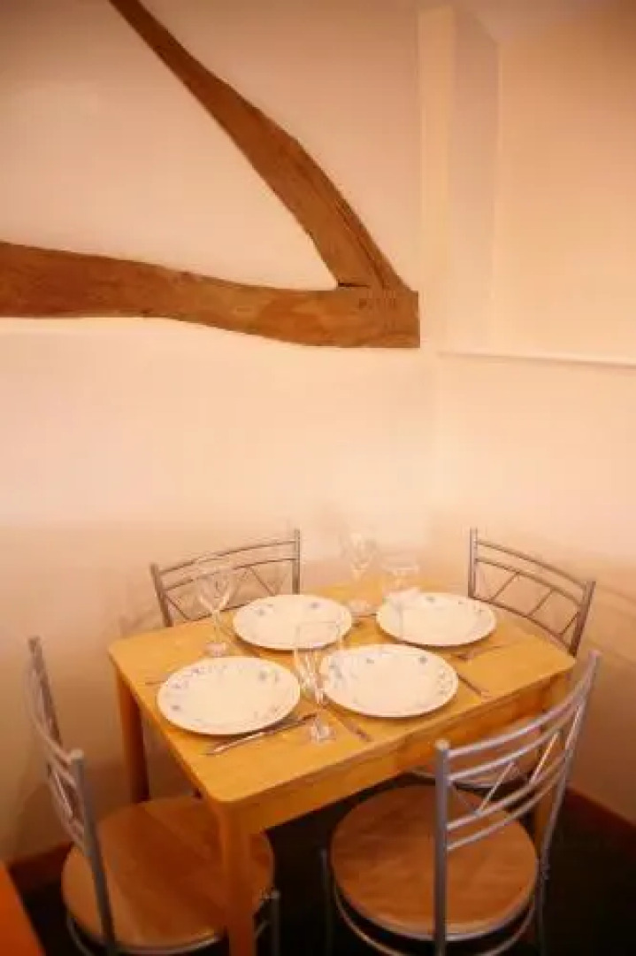 Granary at Tyddyn Isaf