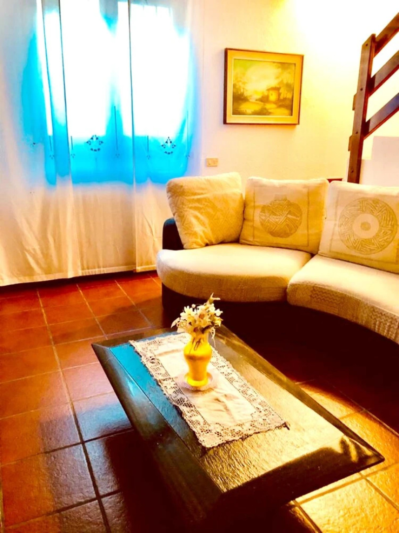 House With 3 Bedrooms in Lavena Ponte Tresa, With Enclosed Garden and Wifi Near the Beach