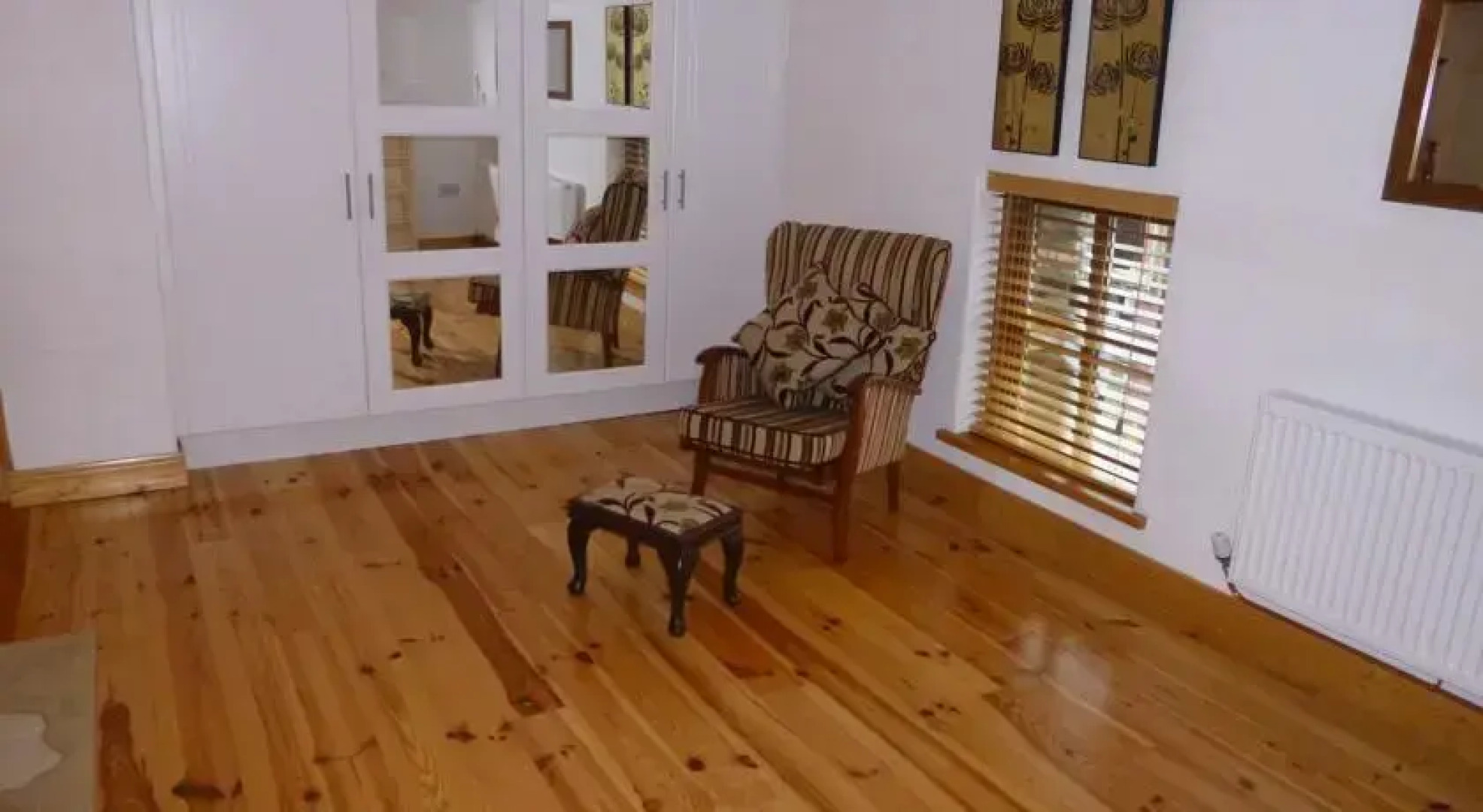 Belan Lodge - Courtyard Accommodation,"The Ernest Henry"