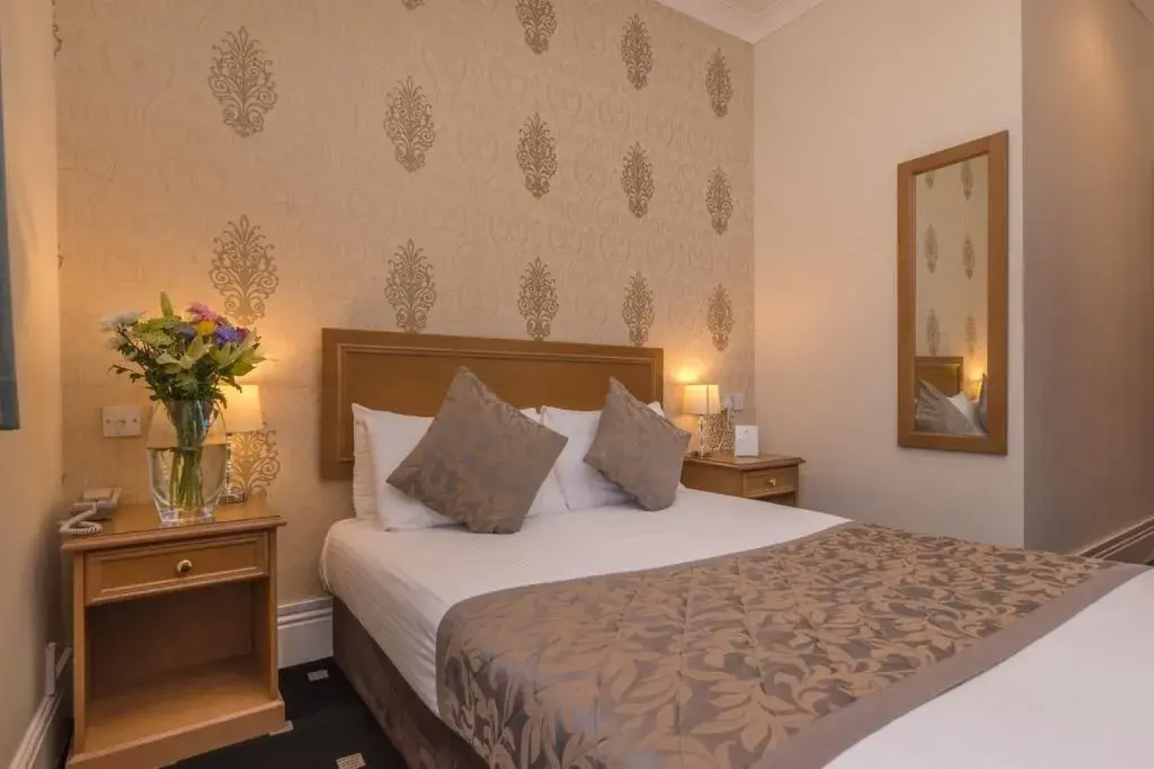 Garner Hotel Birmingham South East by IHG